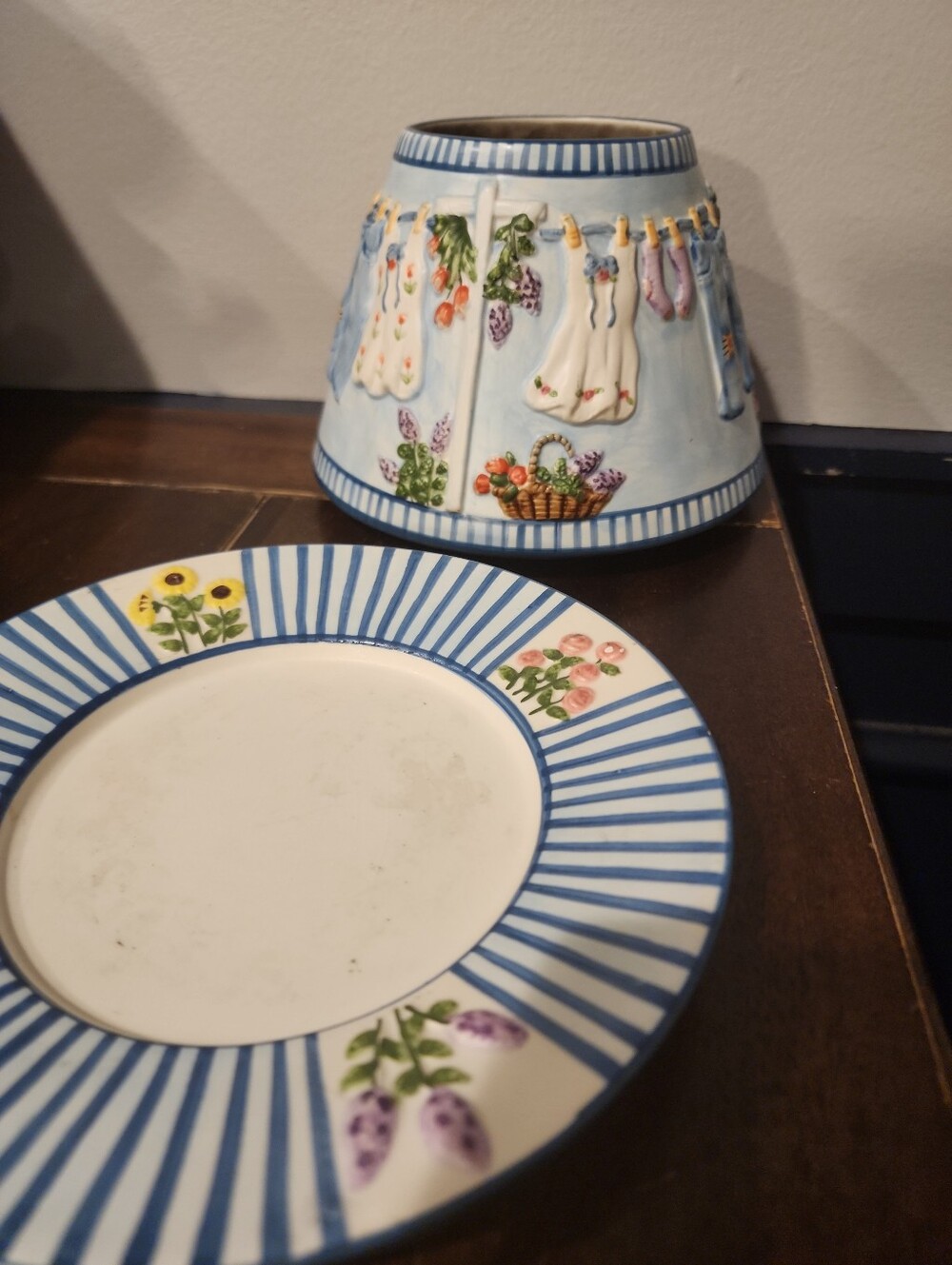 Yankee Candle Ceramic Holder Plate Laundry Day Clothesline Lamp Vintage